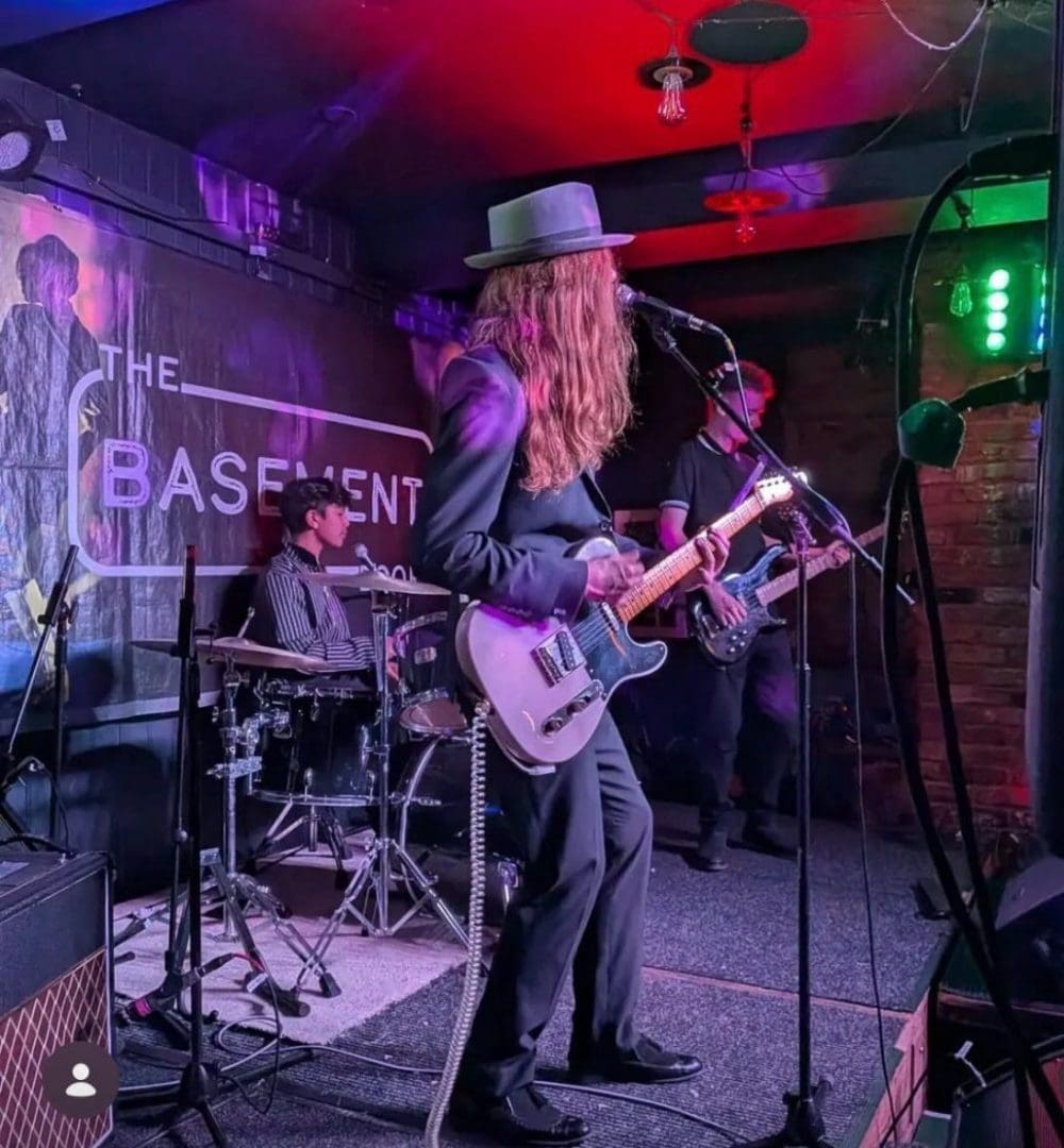 oldislefest-uncle-dynamite